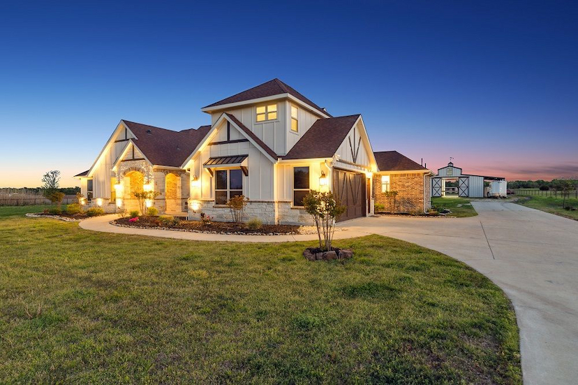 Extraordinary Acreage