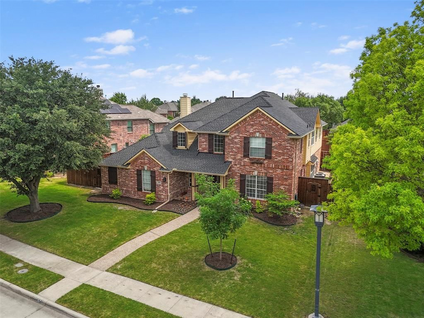 Modern Elegance Meets Contemporary Comfort In The Heart Of Frisco
