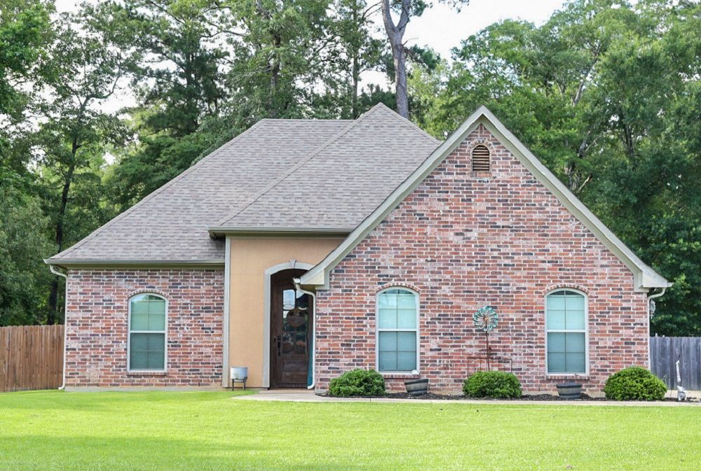 1101 Bear Creek Dr