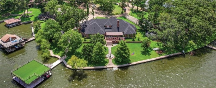 436± Acres With Private 13-Acre Lake & Luxury Home