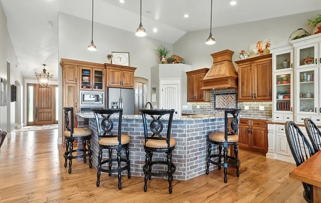 property-image-3