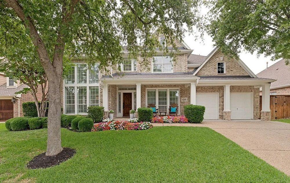 Stunning Cheyenne Village Home