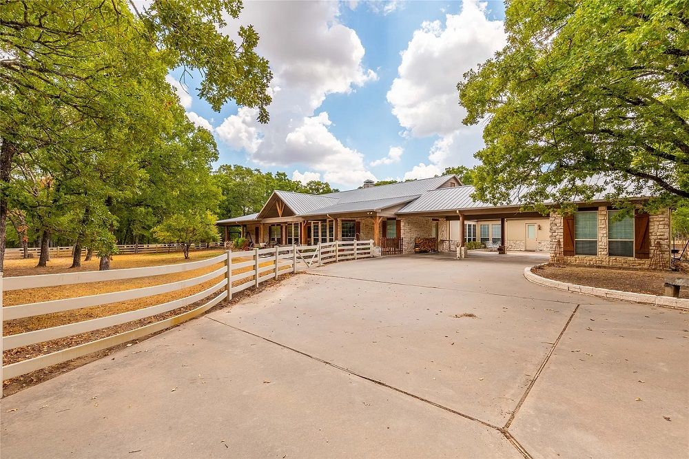 property-image-2