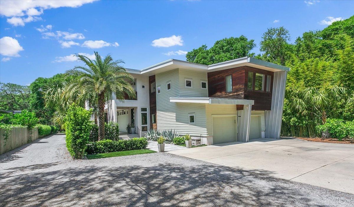 2446 Seminole Rd