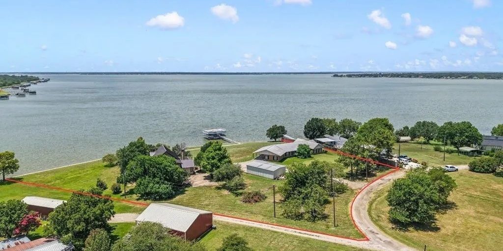 Cedar Creek Lake