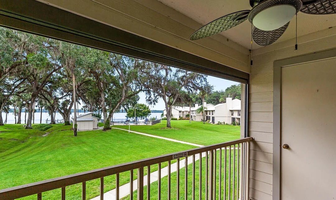 Gorgeous Condo Fully Furnished