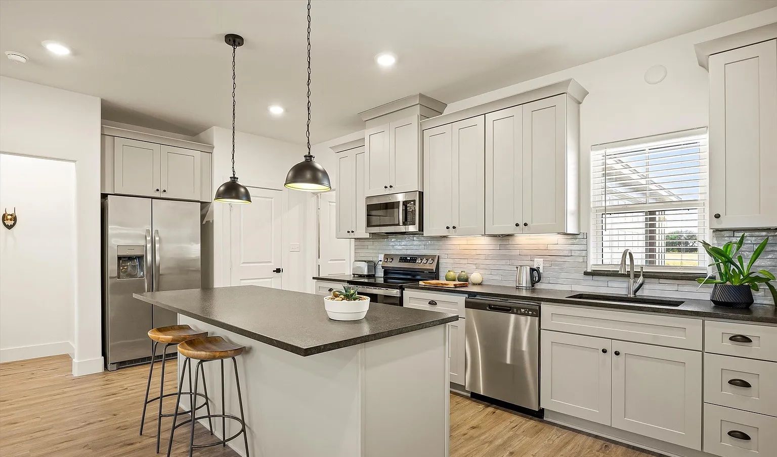 property-image-4