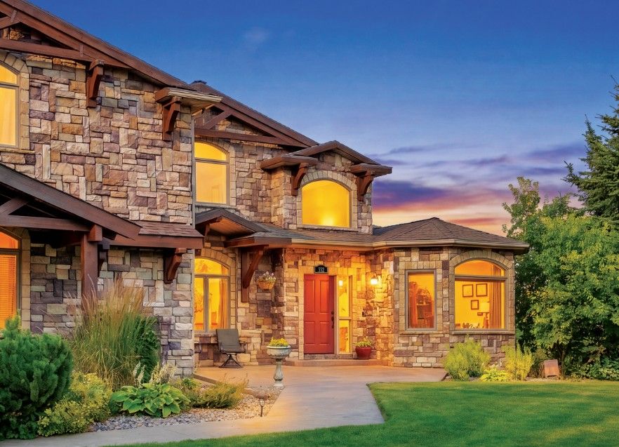 332 Stillwater Loop