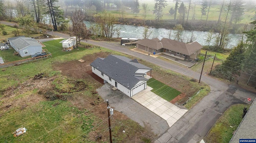 Lovely New Construction – 3 Bedroom Single-Level Home!