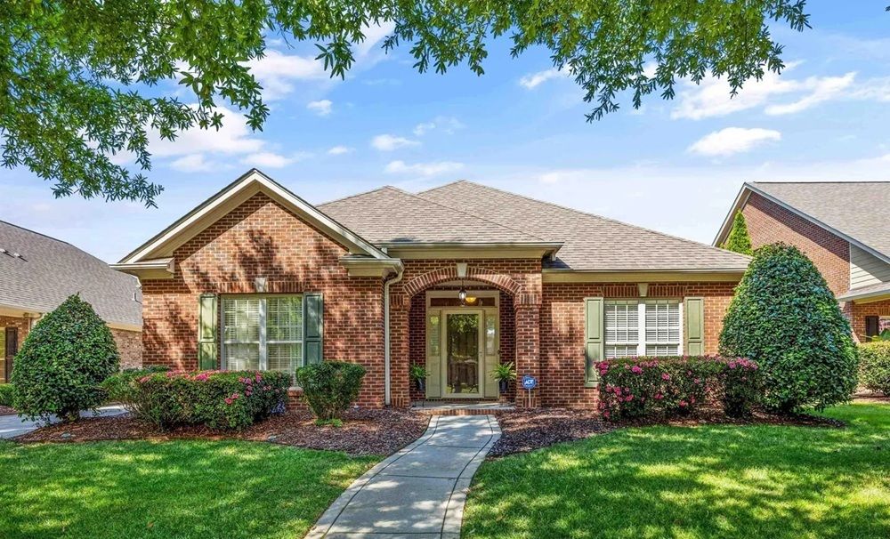 109 Abbott Ln