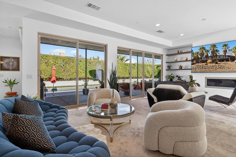 1658 Ava Ct