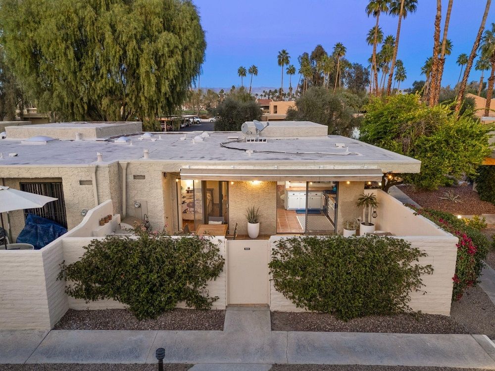 5805 Los Coyotes Dr