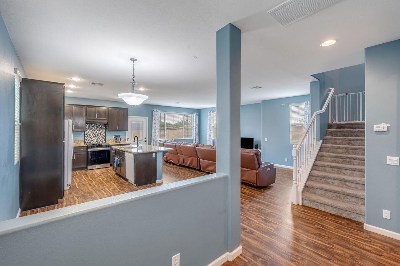 277 Bloomington Ave. #207