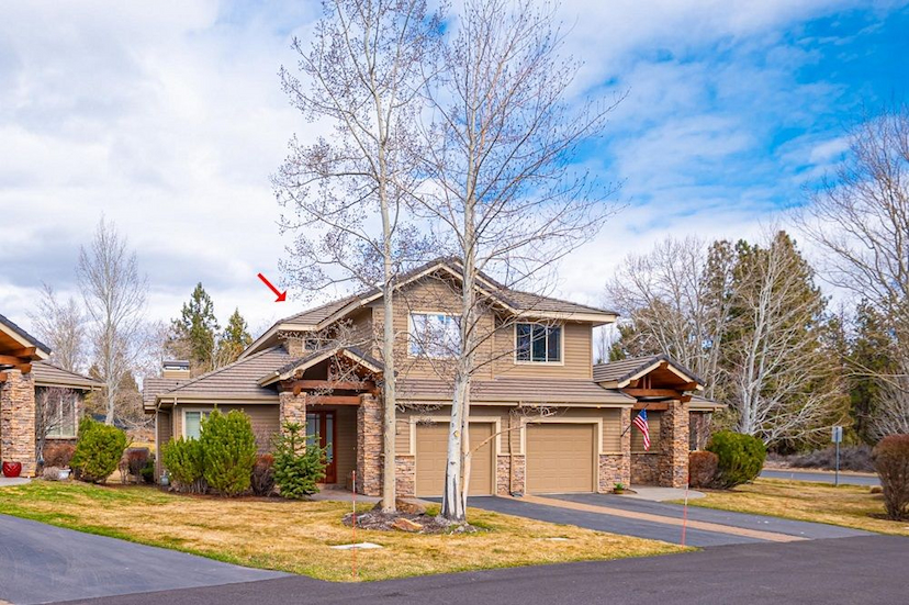 61783 Metolius Drive