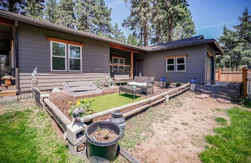 3169 Wrightwood Dr