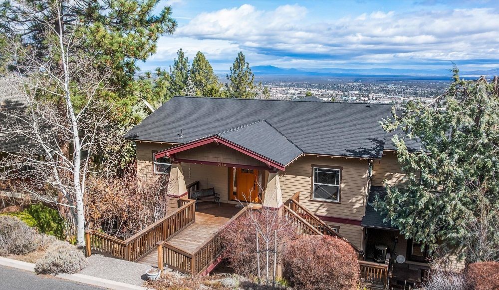3130 NW Colonial Drive