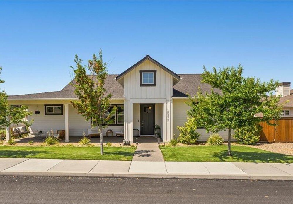 3573 SW 47th Street