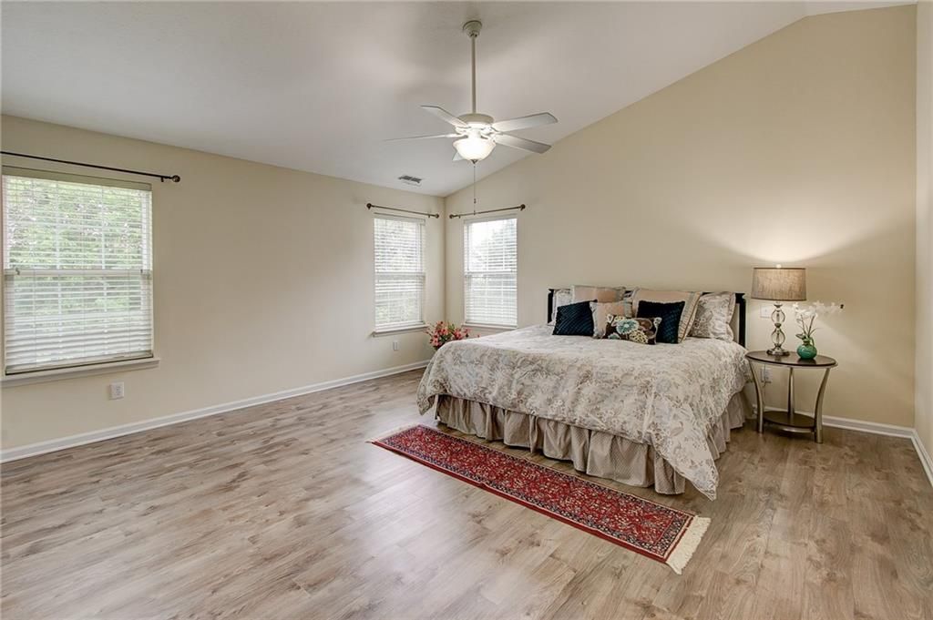 property-image-4