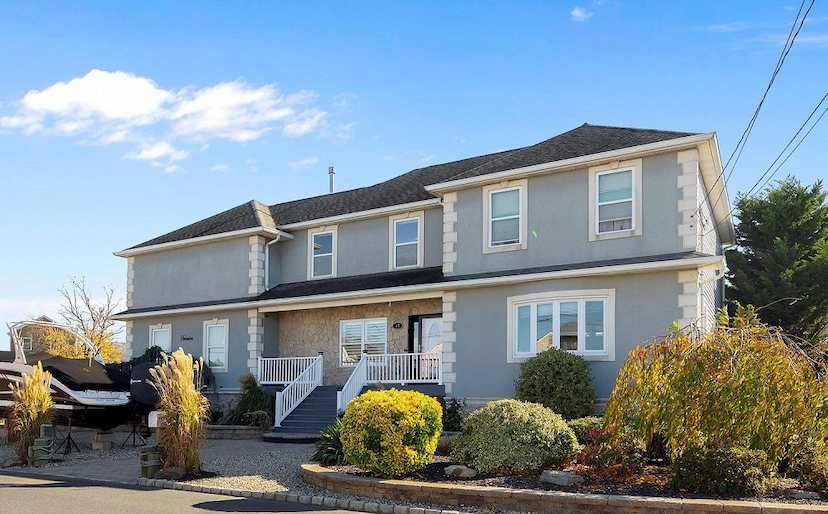 17 Seville Drive