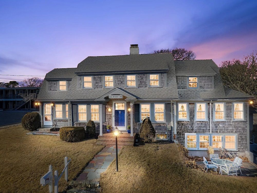402 Old Wharf Road