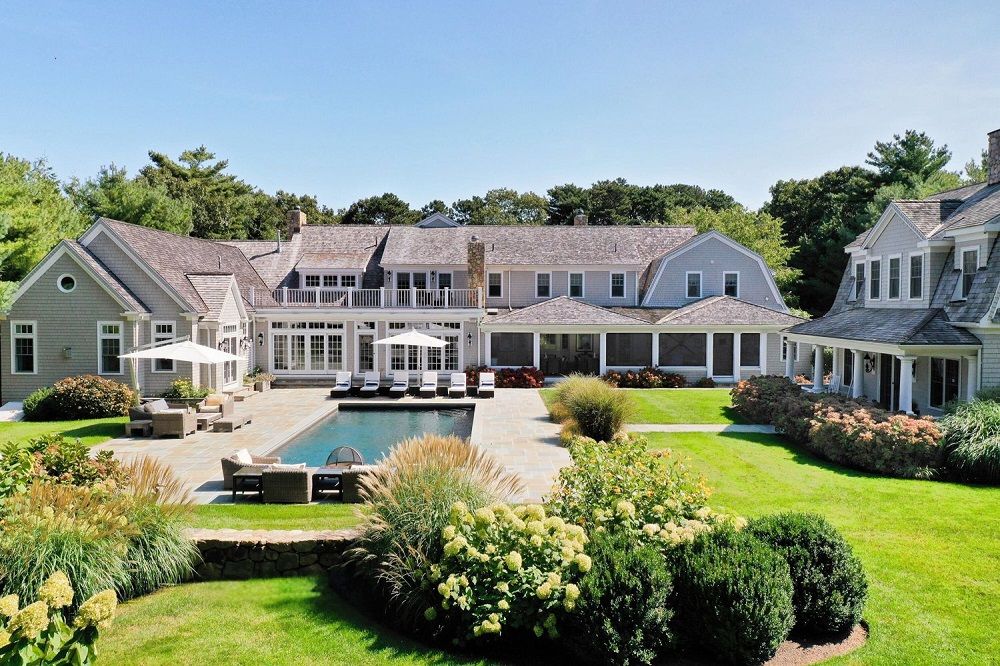 440 Grand Island Dr