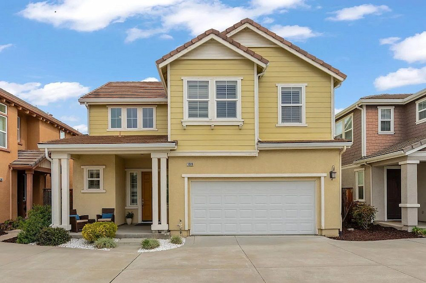 9389 Vintner Cir