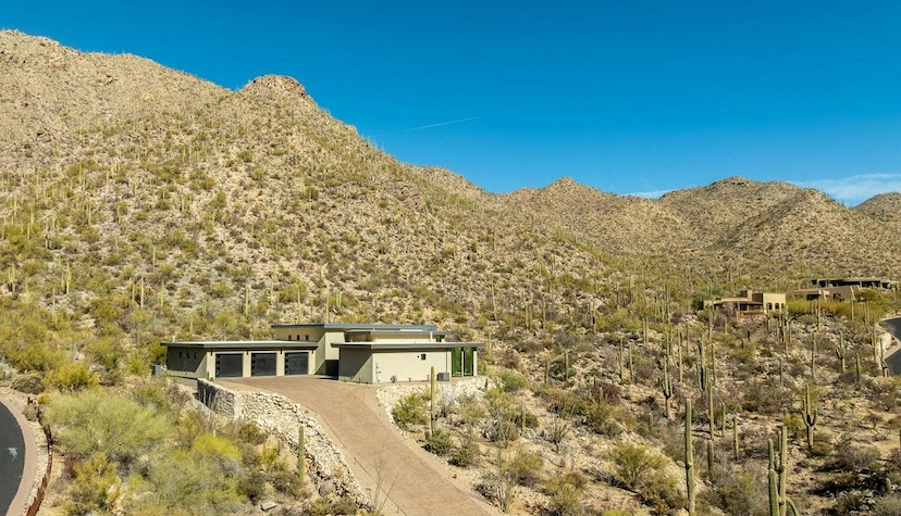 Luxury Resort Living In Canyon Pass