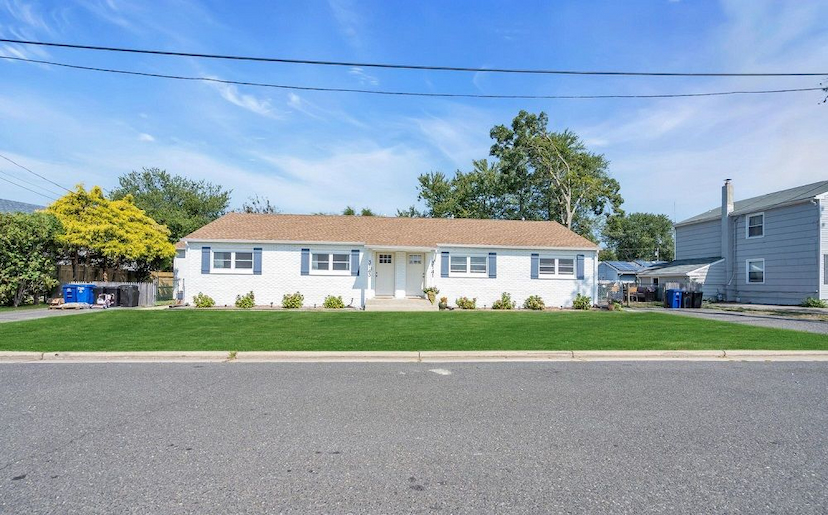 Newly Renovated Duplex