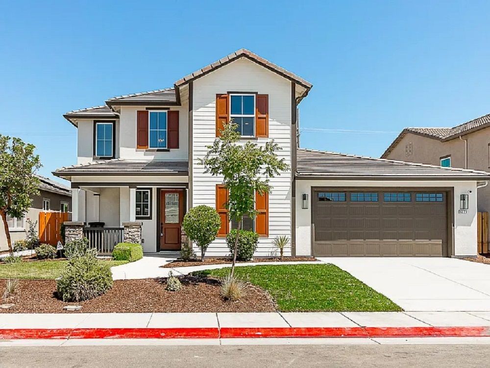 1271 Veteran St