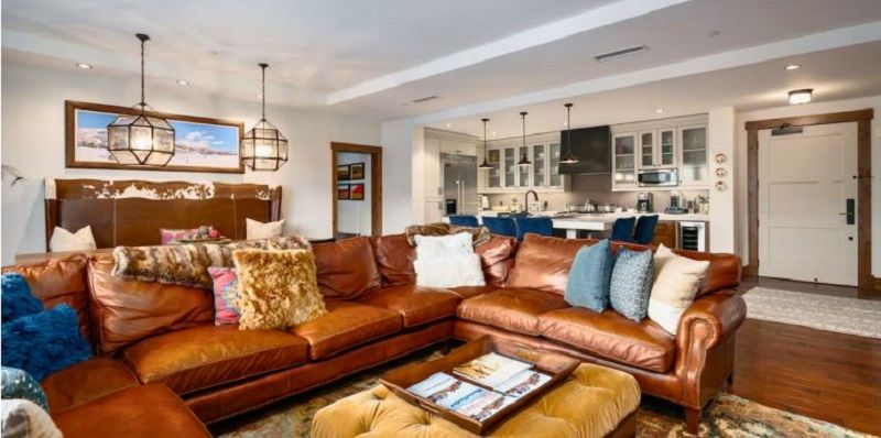 2315 Apres Ski Way