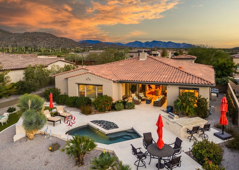 14195 N Los Saguaros Dr