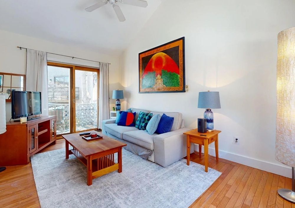 208 Bradford Street Apt 7