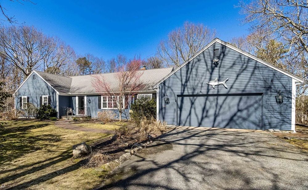 218 Oakmont Road