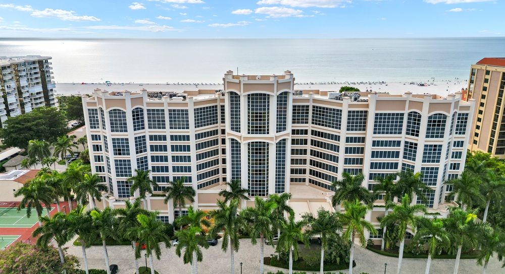 Own The Five-Star Life!