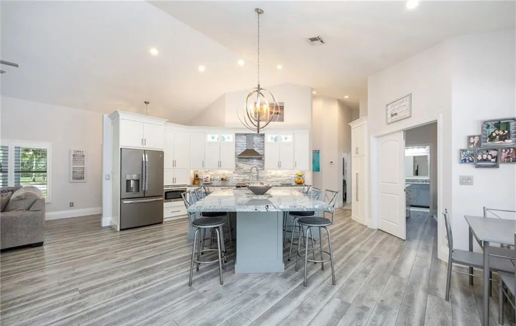property-image-3