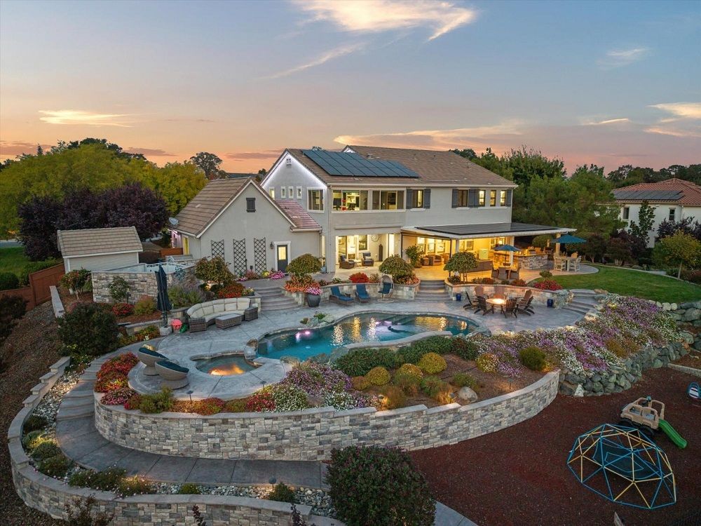 3559 Camino Cielo