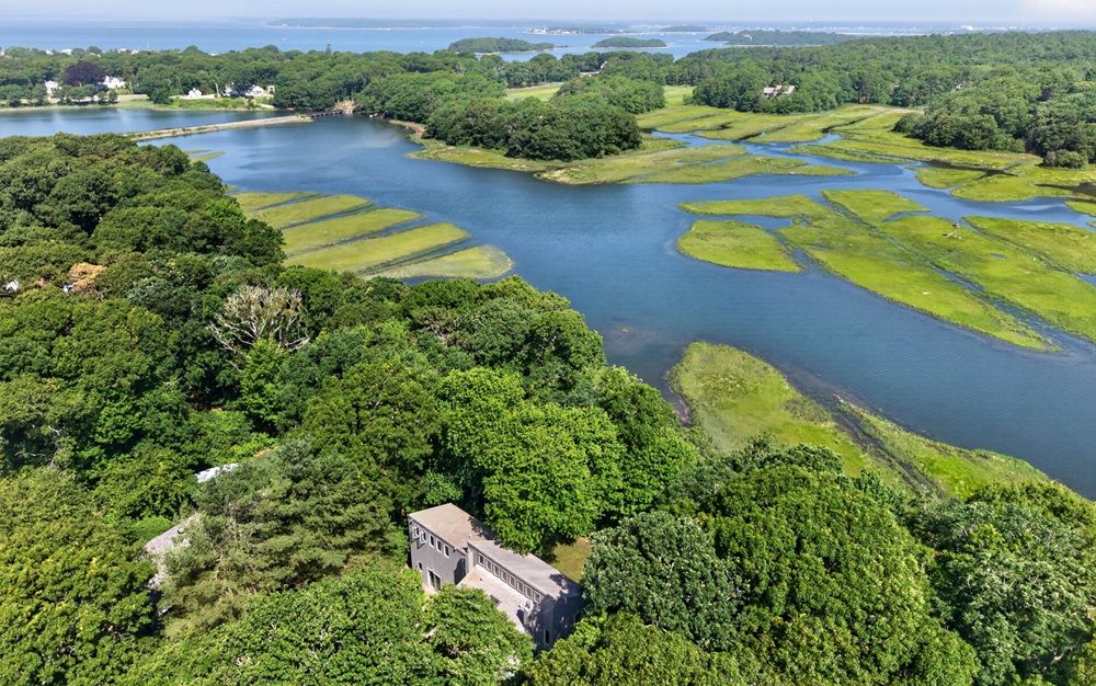 180 Degrees Of Breathtaking Tidal Marsh Vistas With Direct Salt Water Access