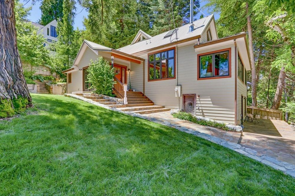 315 Jordan Street