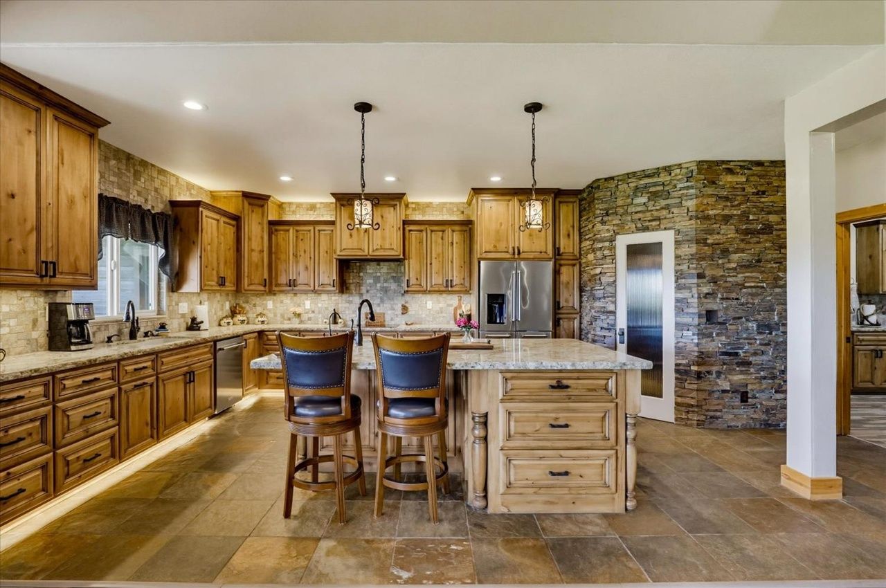 property-image-3