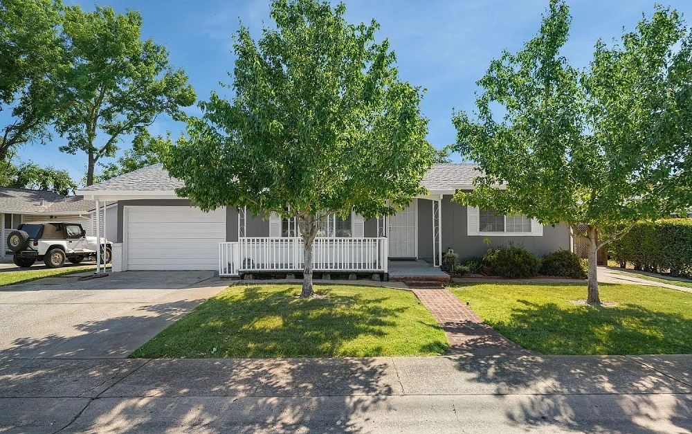 Move-In Ready Charmer