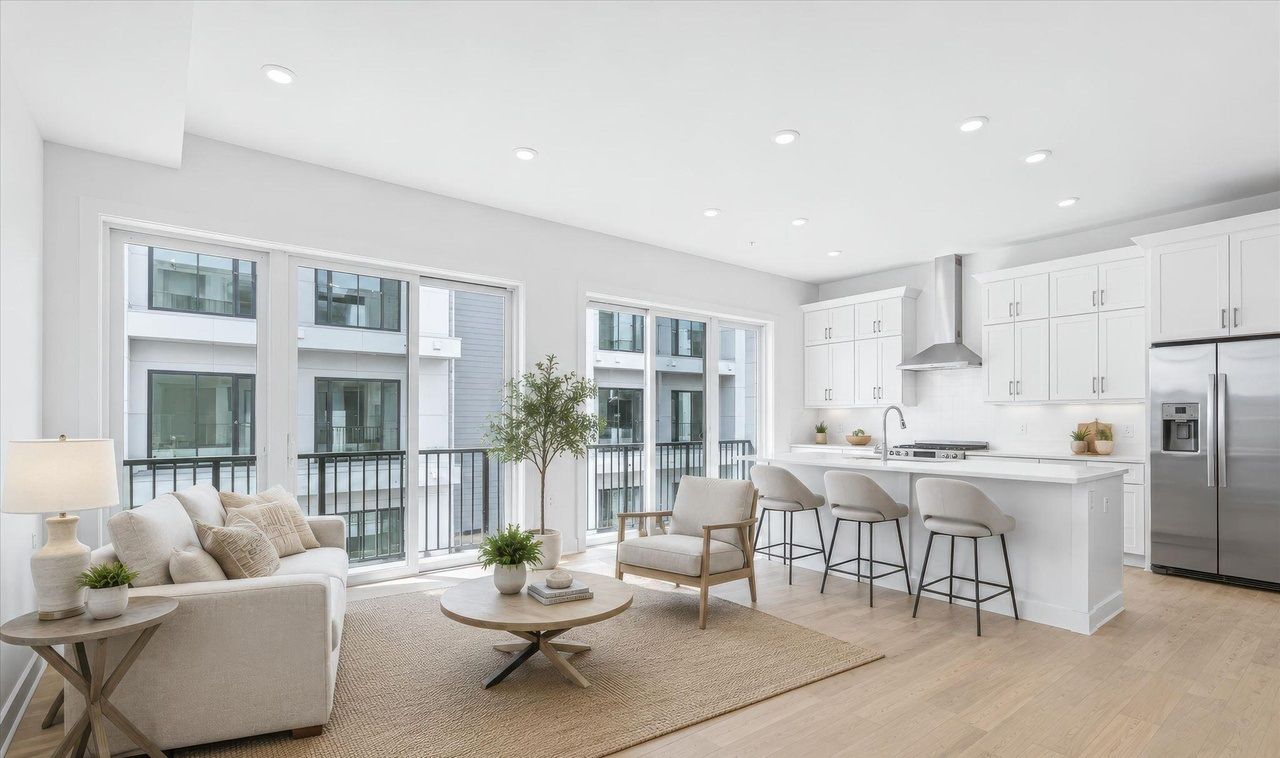 1 5th Avenue Unit #305