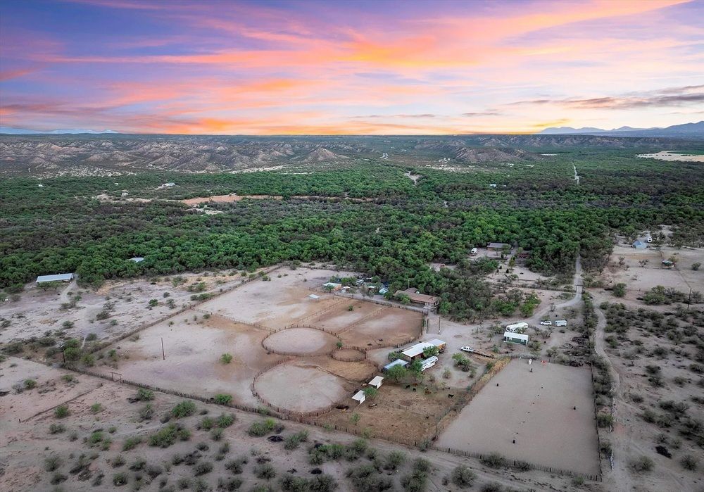 Wide Open Spaces, Endless Possibilities