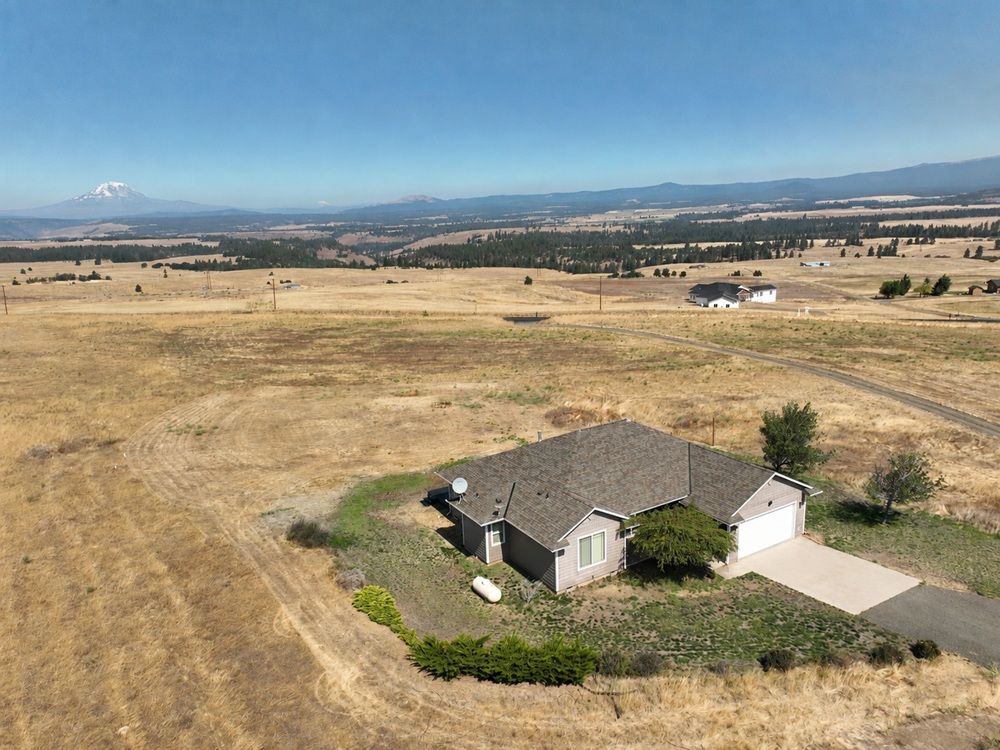 Top-Of-The-World Views On 20 Private Acres!