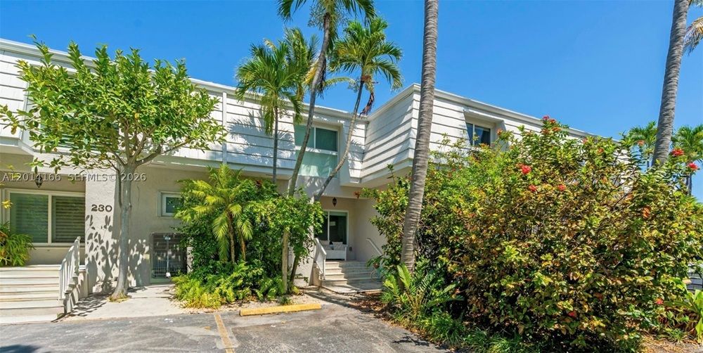 232 Sea View Drive