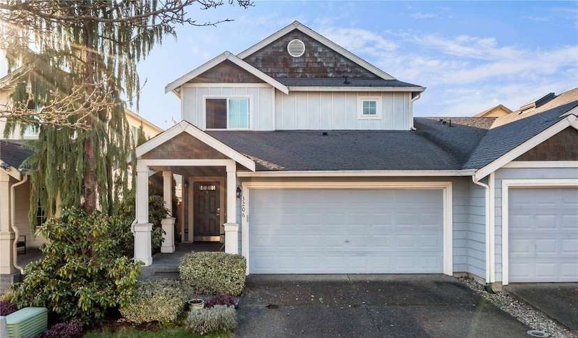 3206 Festival Ave E