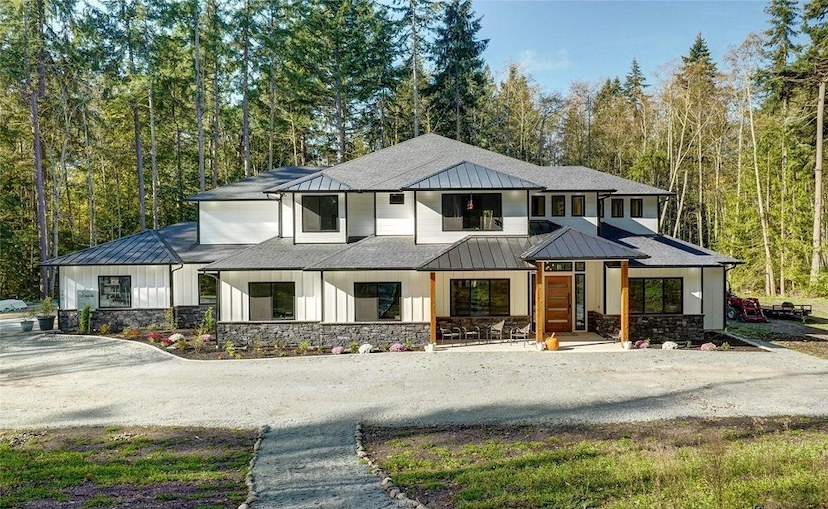 145 NW Camano Drive