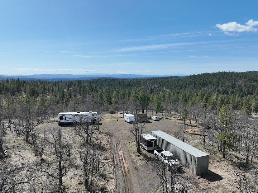 80 Acres Near Goldendale, Wa W/well And Power--Toy Hauler Trailer, Smaller Trailer And Utv Included!