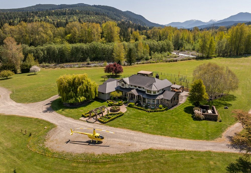 Luxury, Dungeness Riverfront Farm Property