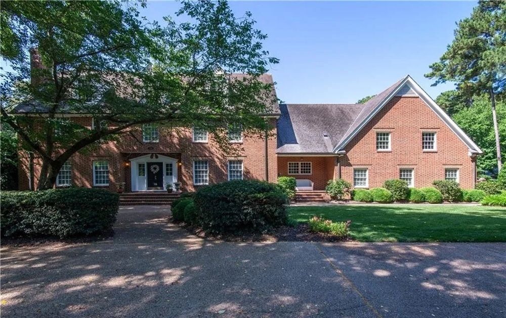 Riverside Estate
