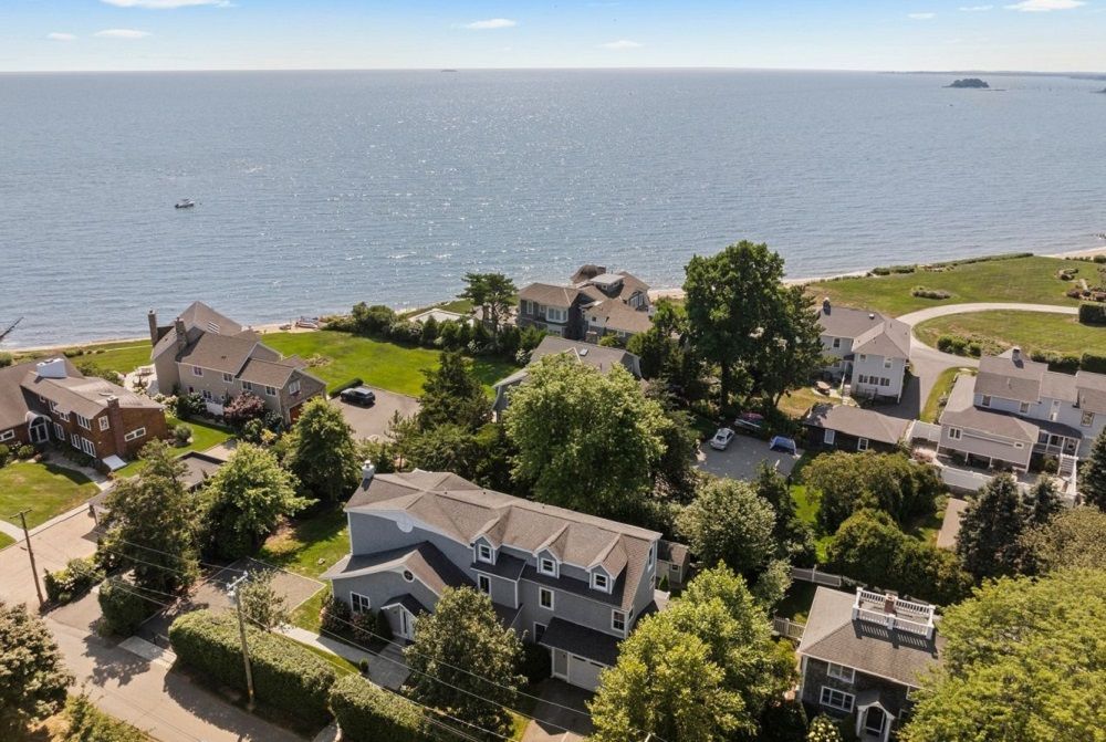 Sound Views & Beach Access